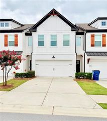 34 Auburn Woods Drive, Auburn, GA 30011