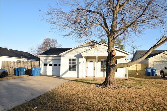 2515 SE 3rd Street, Bentonville, AR 72712