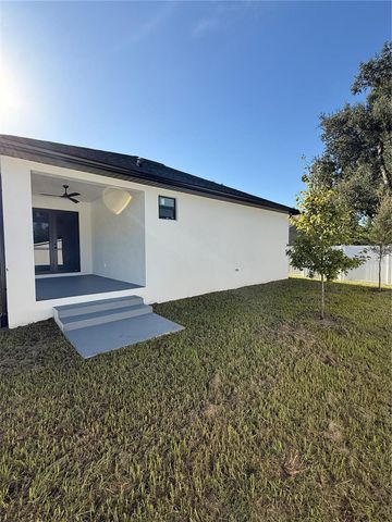 8208 N ELMER STREET, Tampa, FL 33604
