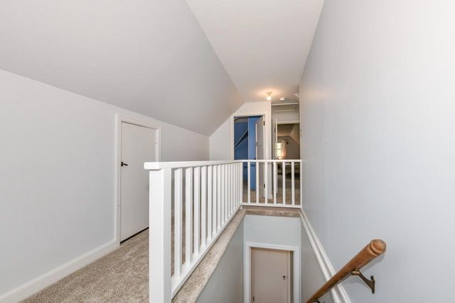 5242 Bay Ridge AVENUE, Whitefish Bay, WI 53217