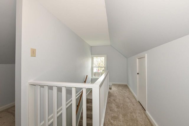5242 Bay Ridge AVENUE, Whitefish Bay, WI 53217