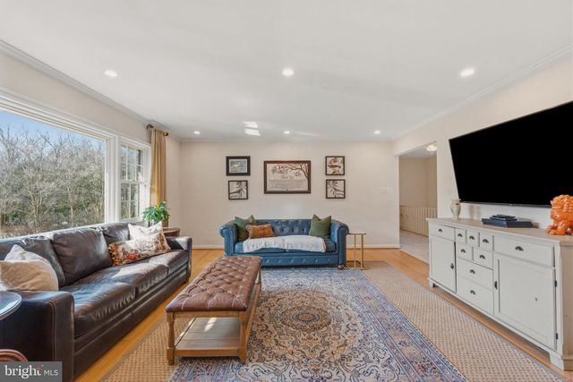 7215 MARINE DR, Alexandria, VA 22307