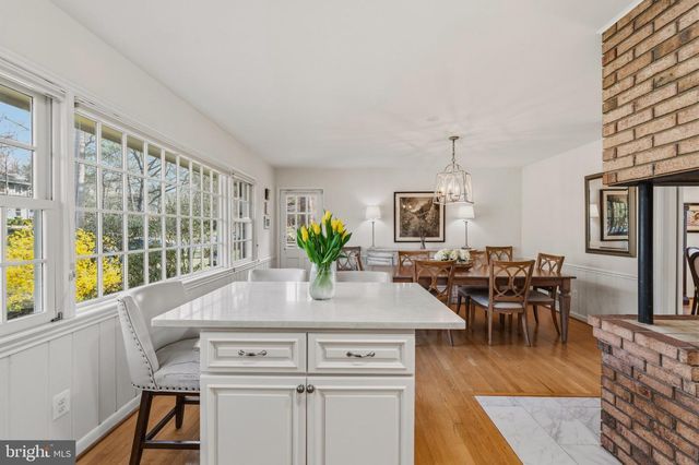 7215 MARINE DR, Alexandria, VA 22307