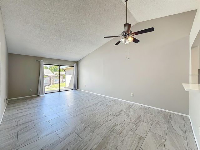 12136 SAND PEBBLE WAY, Orlando, FL 32824