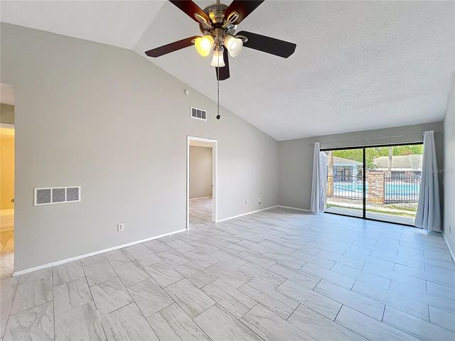 12136 SAND PEBBLE WAY, Orlando, FL 32824