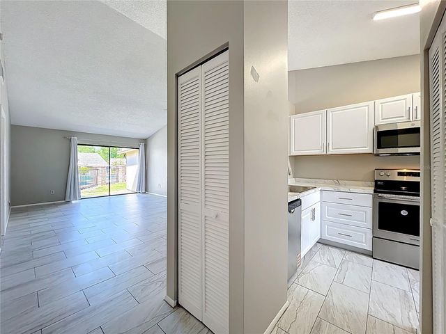 12136 SAND PEBBLE WAY, Orlando, FL 32824