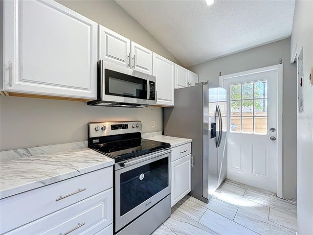 12136 SAND PEBBLE WAY, Orlando, FL 32824