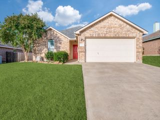 3605 Chapel Hill Lane, Denton, TX 76207