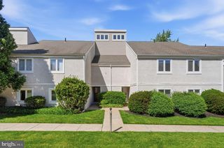 142 HARVEST LN #214, Phoenixville, PA 19460