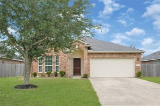 828 Grassy Knoll Trail, La Marque, TX 77568