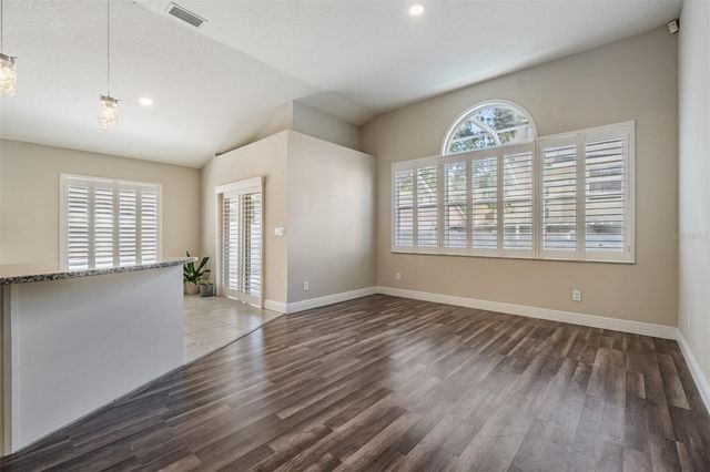 2315 LYNCREST COURT, Valrico, FL 33596