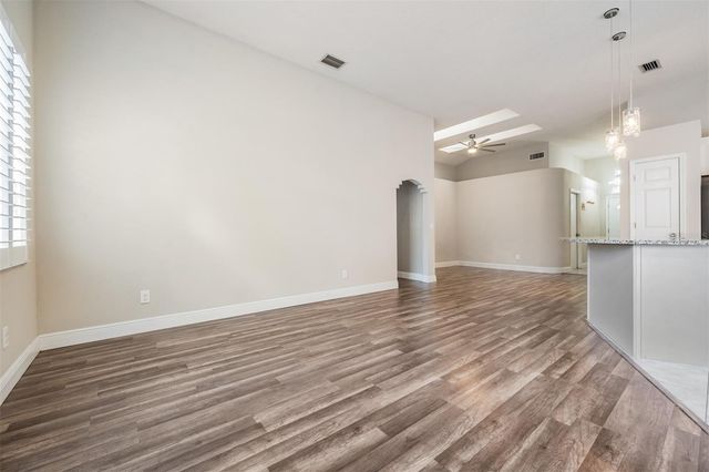 2315 LYNCREST COURT, Valrico, FL 33596