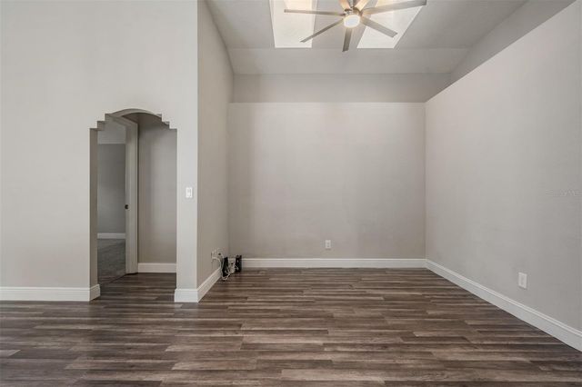 2315 LYNCREST COURT, Valrico, FL 33596