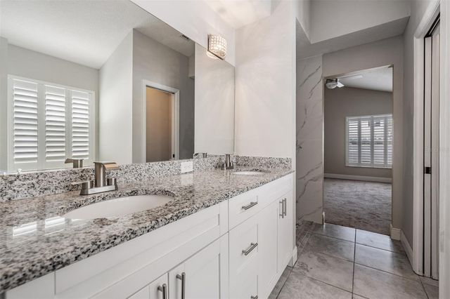 2315 LYNCREST COURT, Valrico, FL 33596