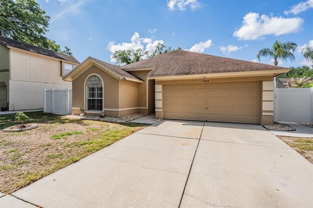 2315 LYNCREST COURT, Valrico, FL 33596