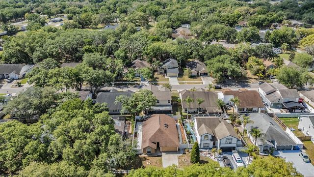 2315 LYNCREST COURT, Valrico, FL 33596