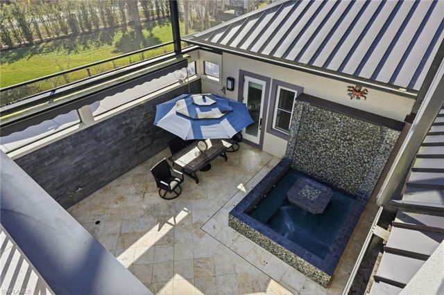 3585 33rd AVE NE, Naples, FL 34120