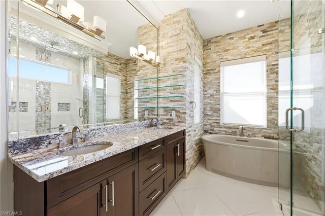 3585 33rd AVE NE, Naples, FL 34120