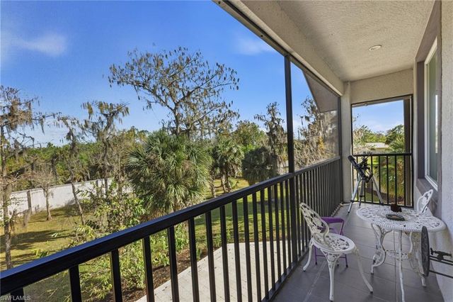 3585 33rd AVE NE, Naples, FL 34120