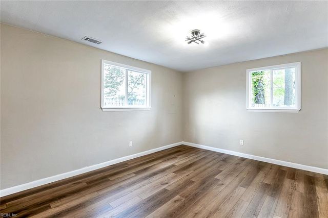 5568 Hatteras RD, Virginia Beach, VA 23462