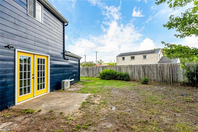 5568 Hatteras RD, Virginia Beach, VA 23462