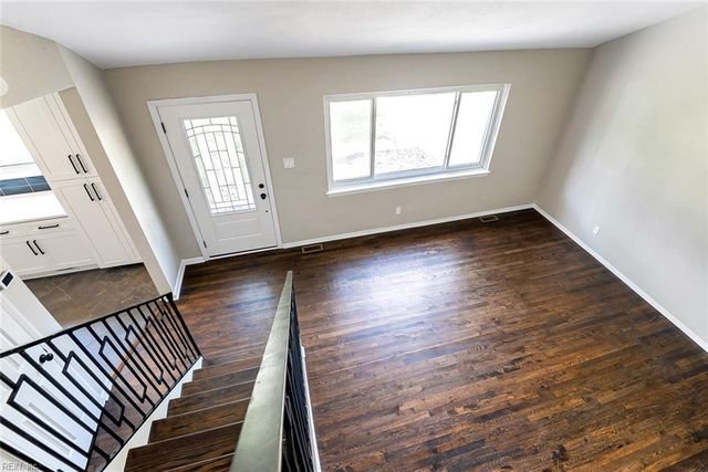 5568 Hatteras RD, Virginia Beach, VA 23462