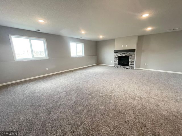 19952 Enfield Avenue N, Forest Lake, MN 55025