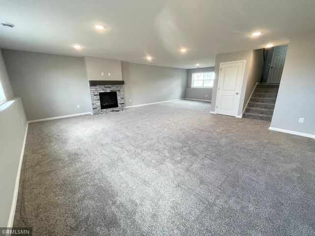 19952 Enfield Avenue N, Forest Lake, MN 55025