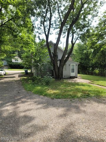 129 W Oak Street, Kent, OH 44240