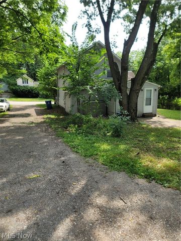 129 W Oak Street, Kent, OH 44240
