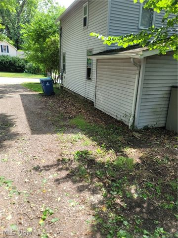 129 W Oak Street, Kent, OH 44240