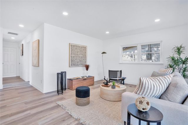 1499 WILTON AVENUE, Orlando, FL 32805