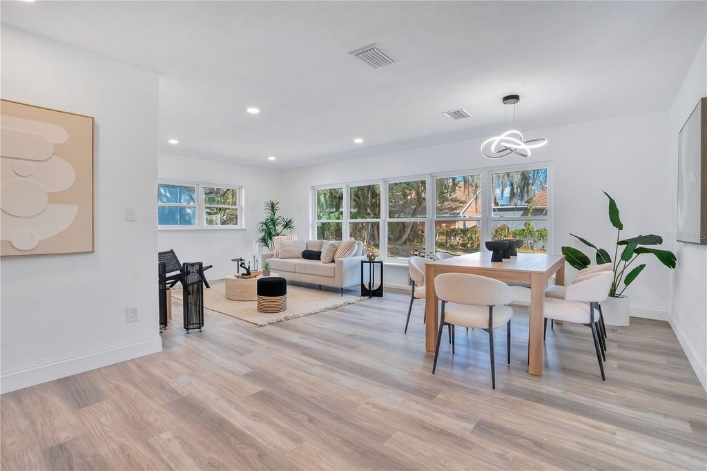 Image 7 of property listing at 1499 WILTON AVENUE, Orlando, FL 32805