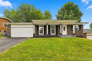 4454 Remus Drive, St Louis, MO 63033