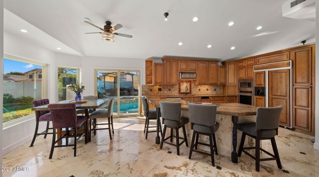 24420 N 39TH Lane, Glendale, AZ 85310
