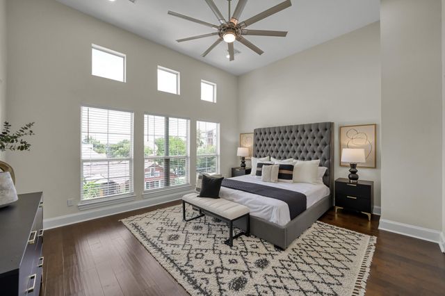 1701 Summer Street, Houston, TX 77007