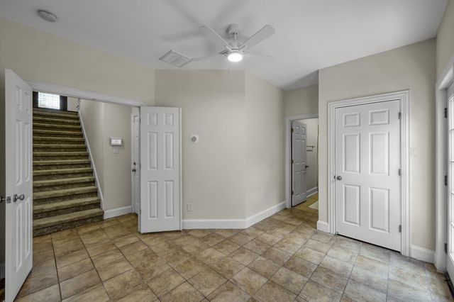 1701 Summer Street, Houston, TX 77007
