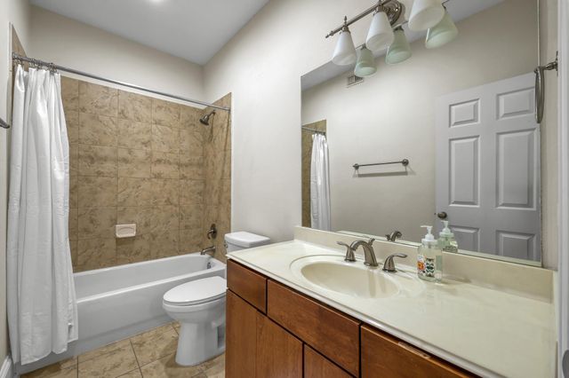 1701 Summer Street, Houston, TX 77007
