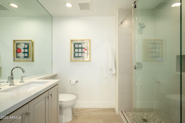 7175 E CAMELBACK Road 301, Scottsdale, AZ 85251