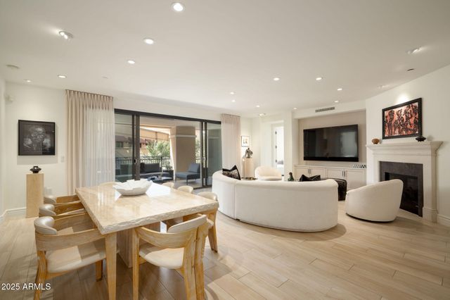 7175 E CAMELBACK Road 301, Scottsdale, AZ 85251