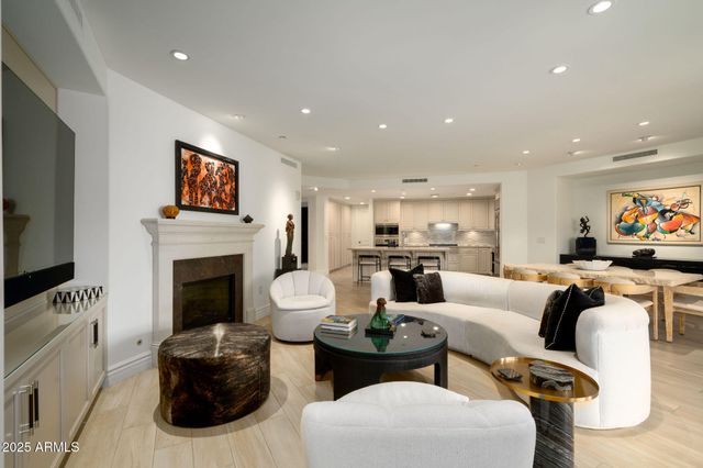 7175 E CAMELBACK Road 301, Scottsdale, AZ 85251