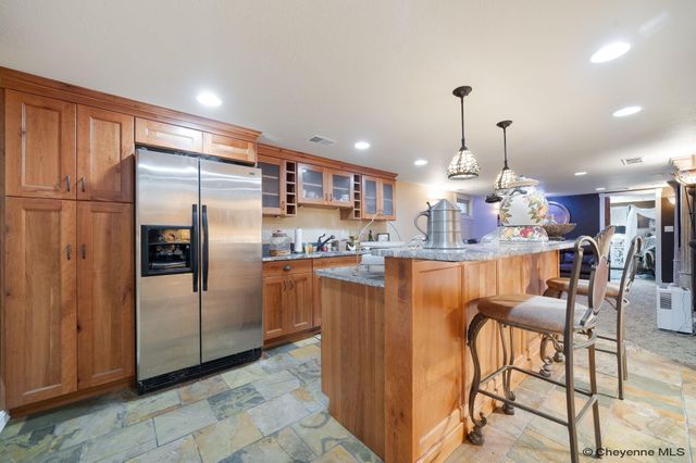 723 NEW BEDFORD DR, Cheyenne, WY 82009