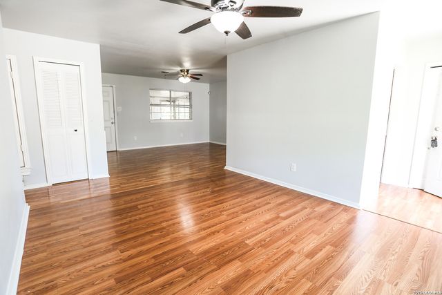 1106 CERRO ALTO DR, San Antonio, TX 78213