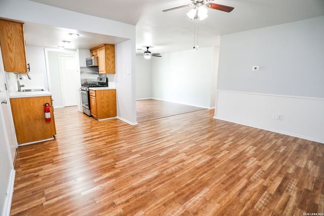 1106 CERRO ALTO DR, San Antonio, TX 78213