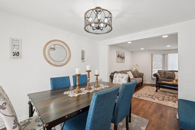 8836 35th AVENUE, Kenosha, WI 53142