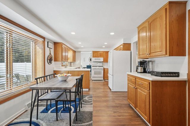 8836 35th AVENUE, Kenosha, WI 53142