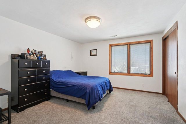 8836 35th AVENUE, Kenosha, WI 53142