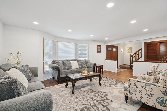 8836 35th AVENUE, Kenosha, WI 53142