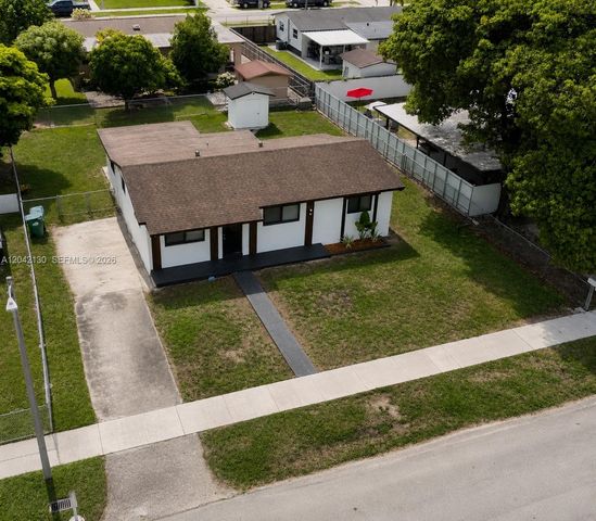 19721 SW 114th Pl, Miami, FL 33157