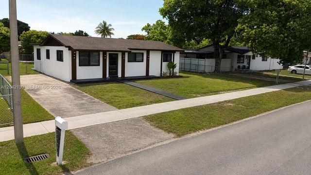 19721 SW 114th Pl, Miami, FL 33157